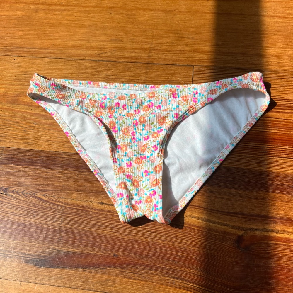 Bikini bottoms